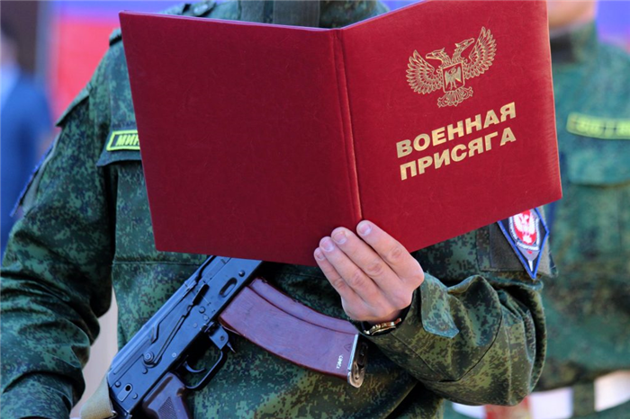 Главные минусы армии