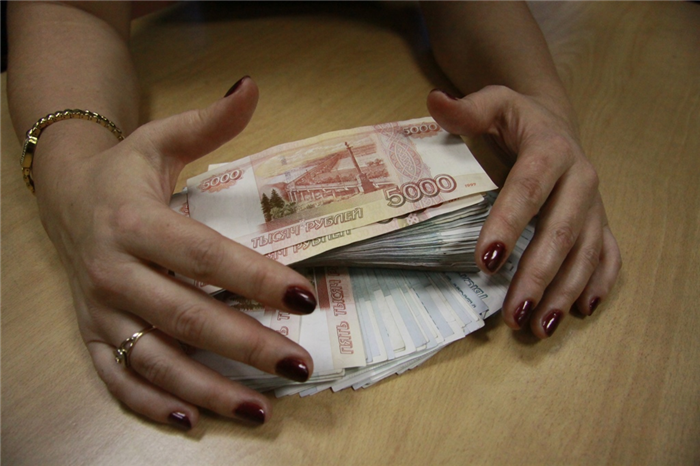 Банк не коллектор, но деньги «вытрясать» умеет
