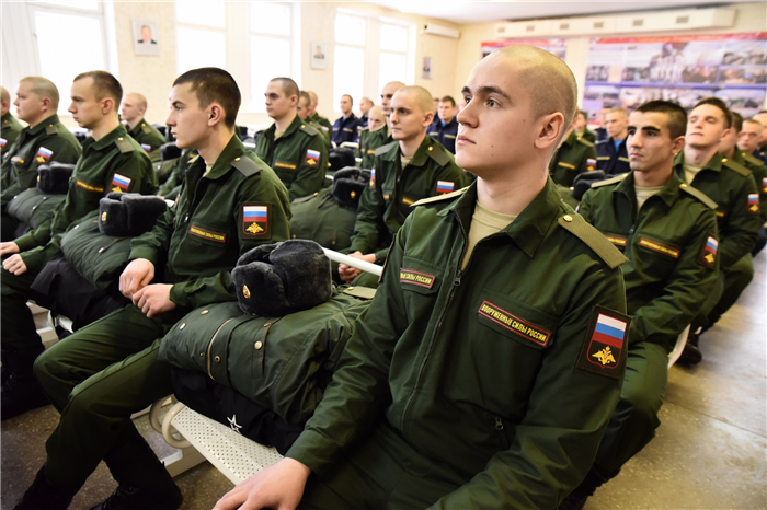 Связь и обработка информации: коммуникация в условиях боевых действий