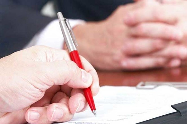 Как оформить отказ супруга от совместного имущества
