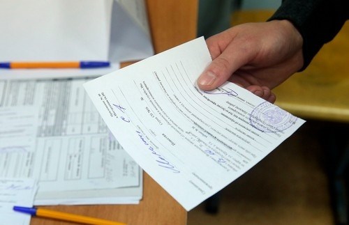 Кто имеет право расписываться о получении