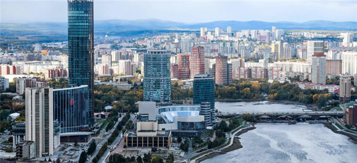 Какие привилегии положены ветеранам труда свердловской области в 2026 году в Нижней Салде?