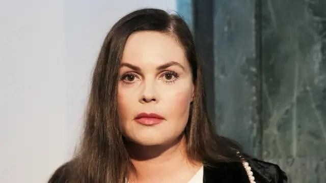 Что скрывается за противоречивым видео, на котором Екатерина Андреева якобы нападает на своих коллег?