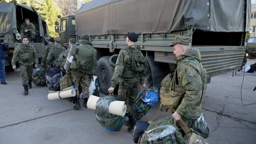Ветераны, получающие льготы в связи с травмами, полученными во время службы, имеют право на компенсацию в течение всей своей жизни. Выплаты производятся в соответствии с законом и предназначены для поддержки ветеранов-инвалидов или семьи погибшего военнослужащего. Размер компенсации определяется в зависимости от тяжести травмы, степени инвалидности и сопутствующих заболеваний, вызванных службой.